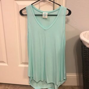 Mint v-neck tank top